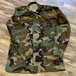 ARMY FATIGUE JACKET. MEN’S LARGE XLONG.